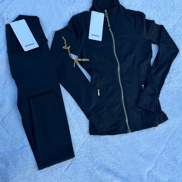 Lululemon Athletica Black Leggings and Jacket Set - Picture 3 of 4